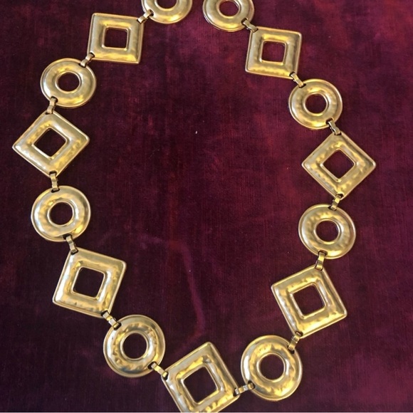 ESCADA Women’s Designer Elegant Vintage Gilded Gold Geometric Belt Made in Spain - Picture 2 of 16